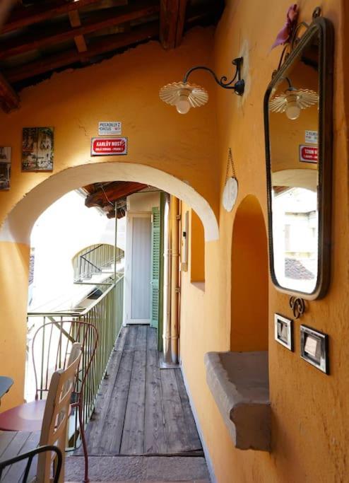 Graziosa Dimora Centro Storico Apartamento Biella Exterior foto